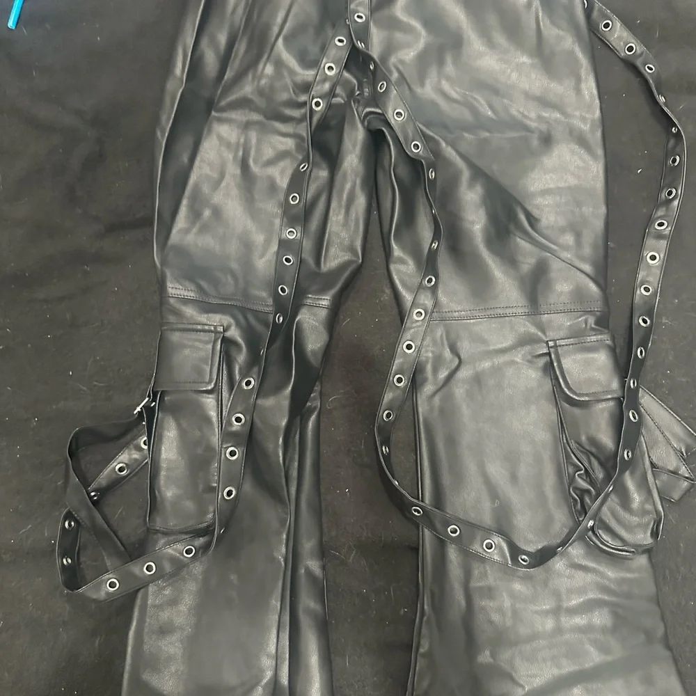 Aurora cargo jeans vegan leather size S - Picture 1 of 3